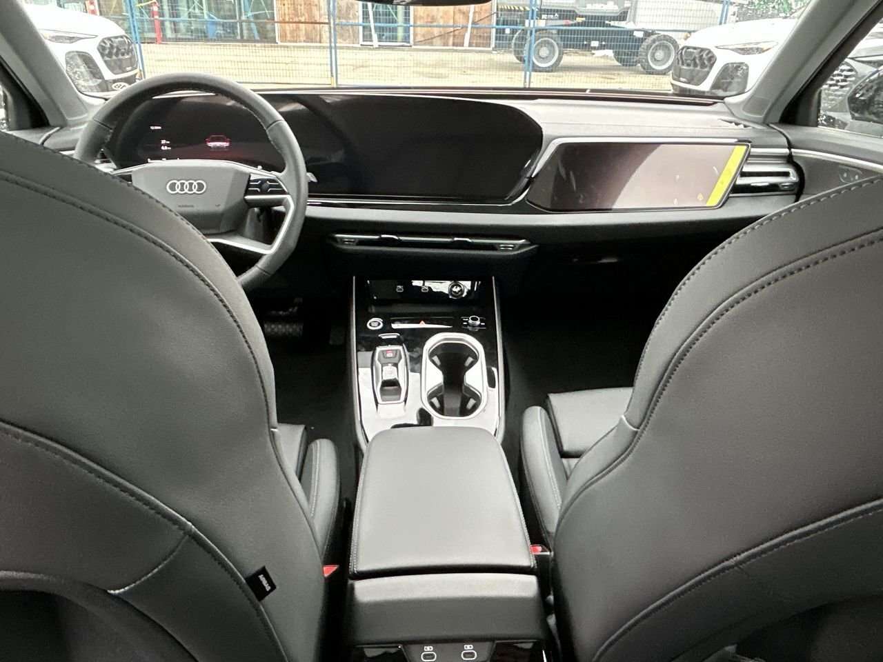 2026 Audi A6 TFSI quattro Technik WHERE TIMELESS DESIGN MEETS M thumb 29