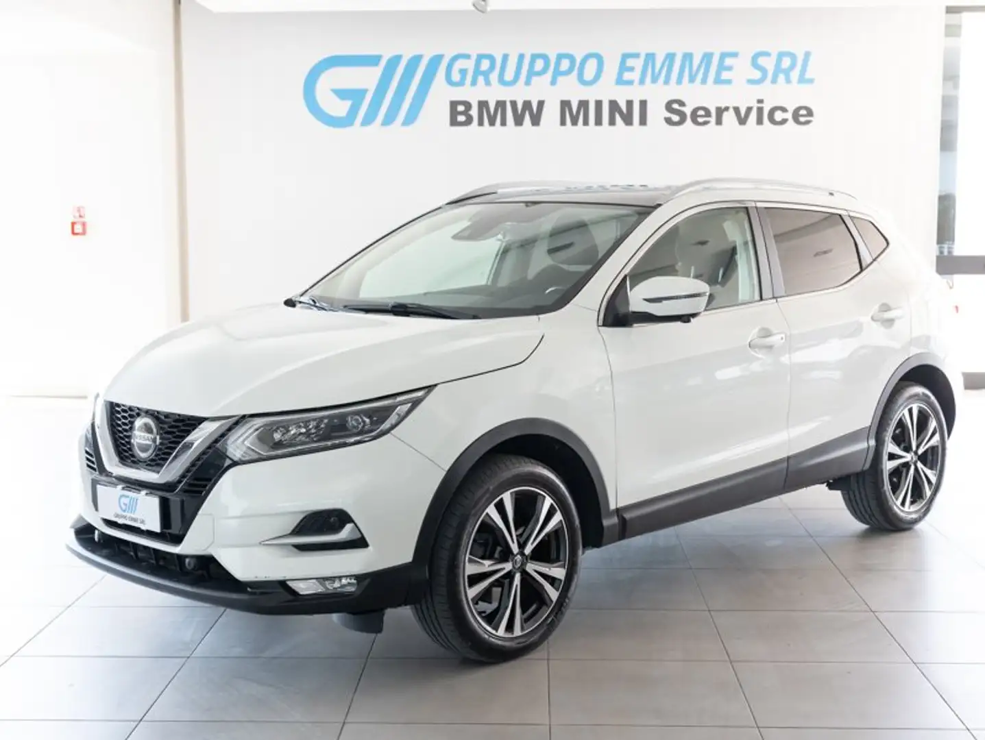 Nissan Qashqai Qashqai II 2017 1.5 dci N-Connecta 110cv Blanc - 1