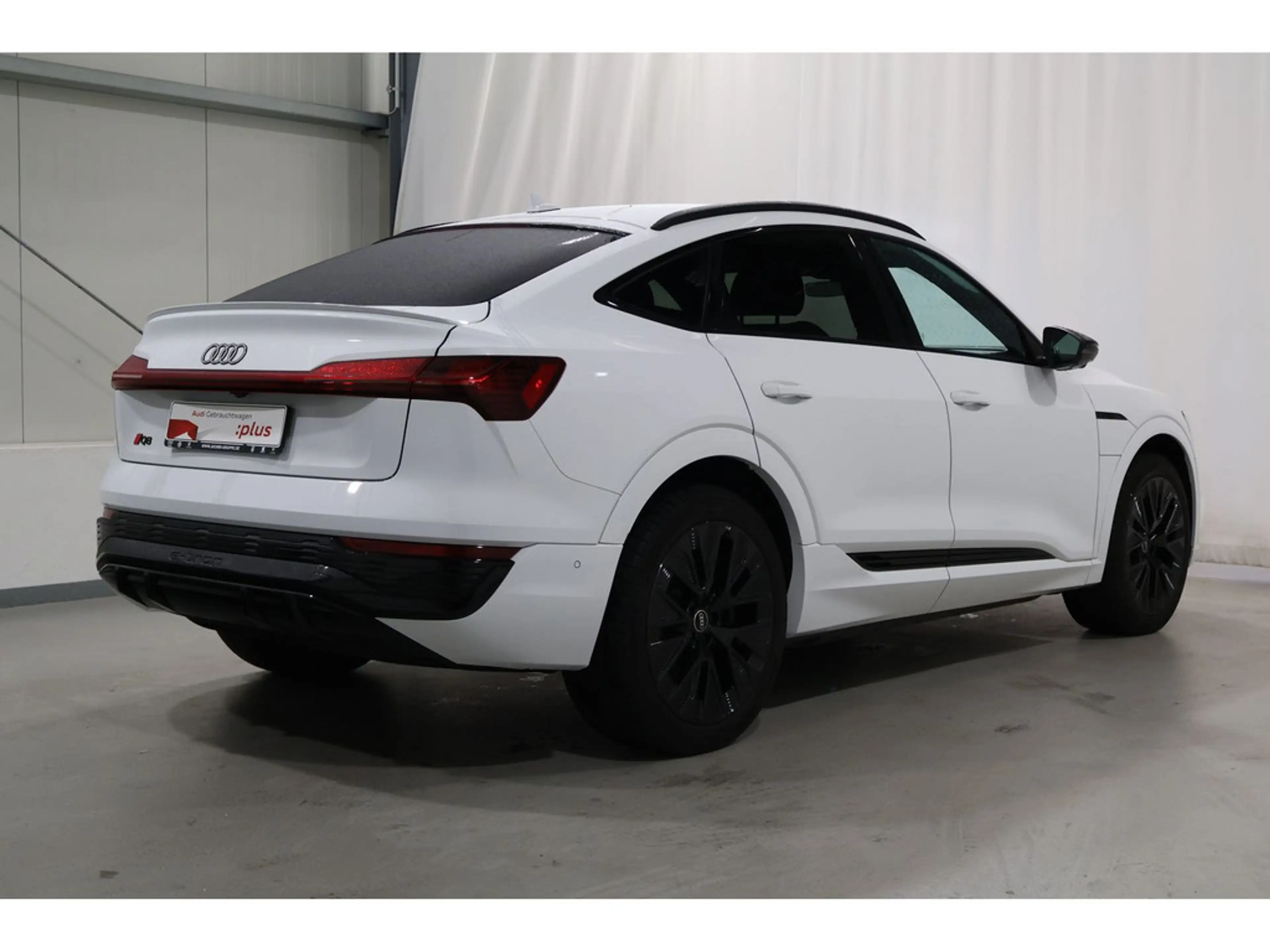 Audi Q8 Sportback 50 quattro S line B&O*SH*Matrix e-t — photo 3