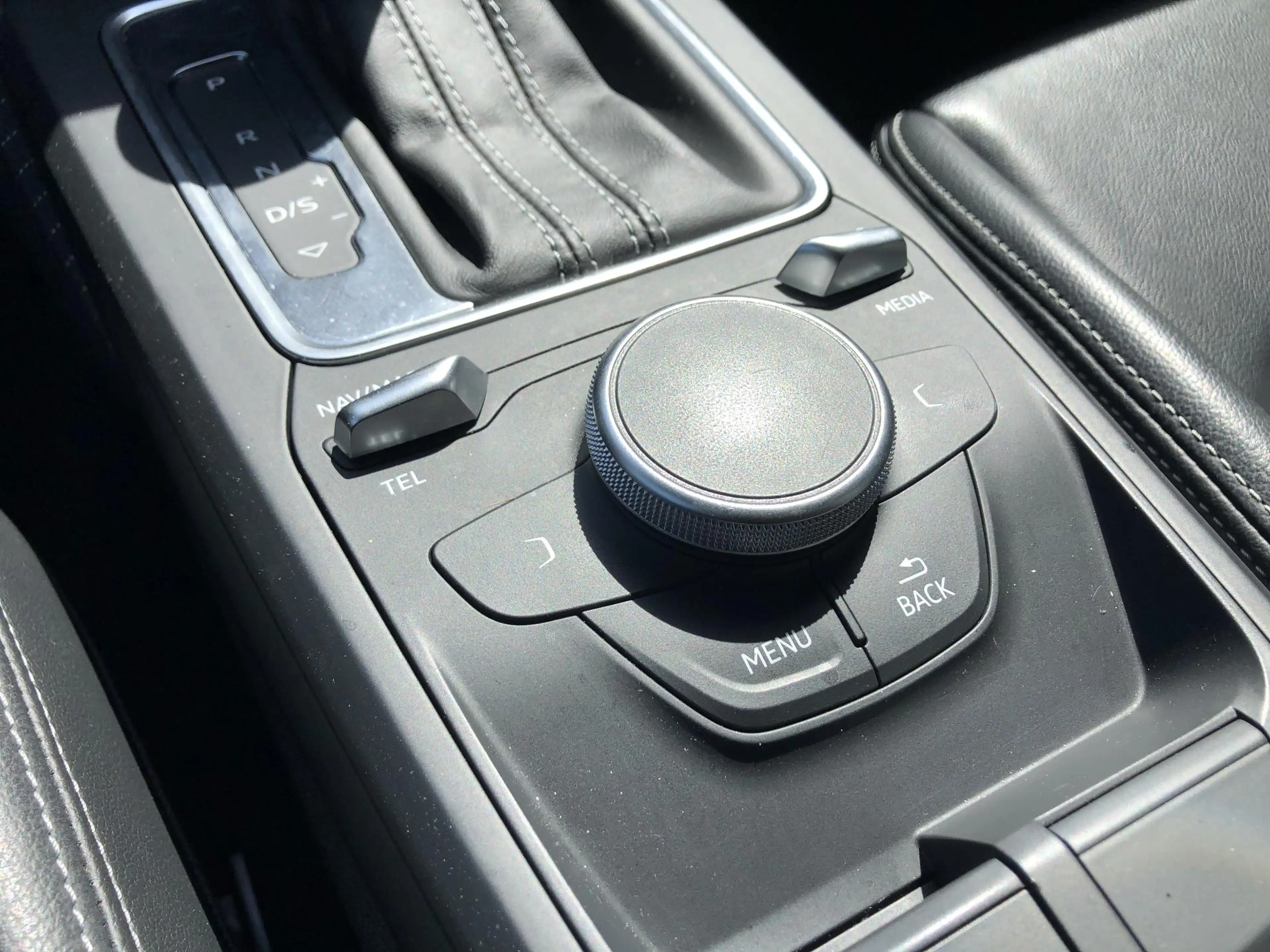 Audi Q2 1.4 TFSI 150PK S-TRONIC AUTOMAAT 2X S-LINE NAVI/ N — photo 12