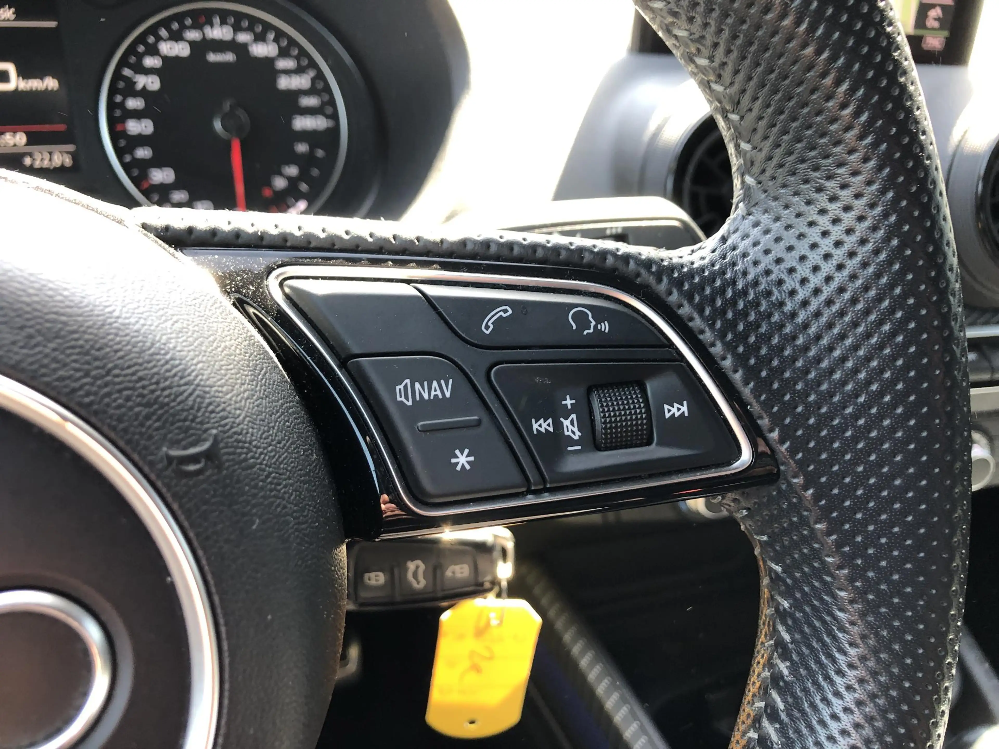 Audi Q2 1.4 TFSI 150PK S-TRONIC AUTOMAAT 2X S-LINE NAVI/ N — photo 37