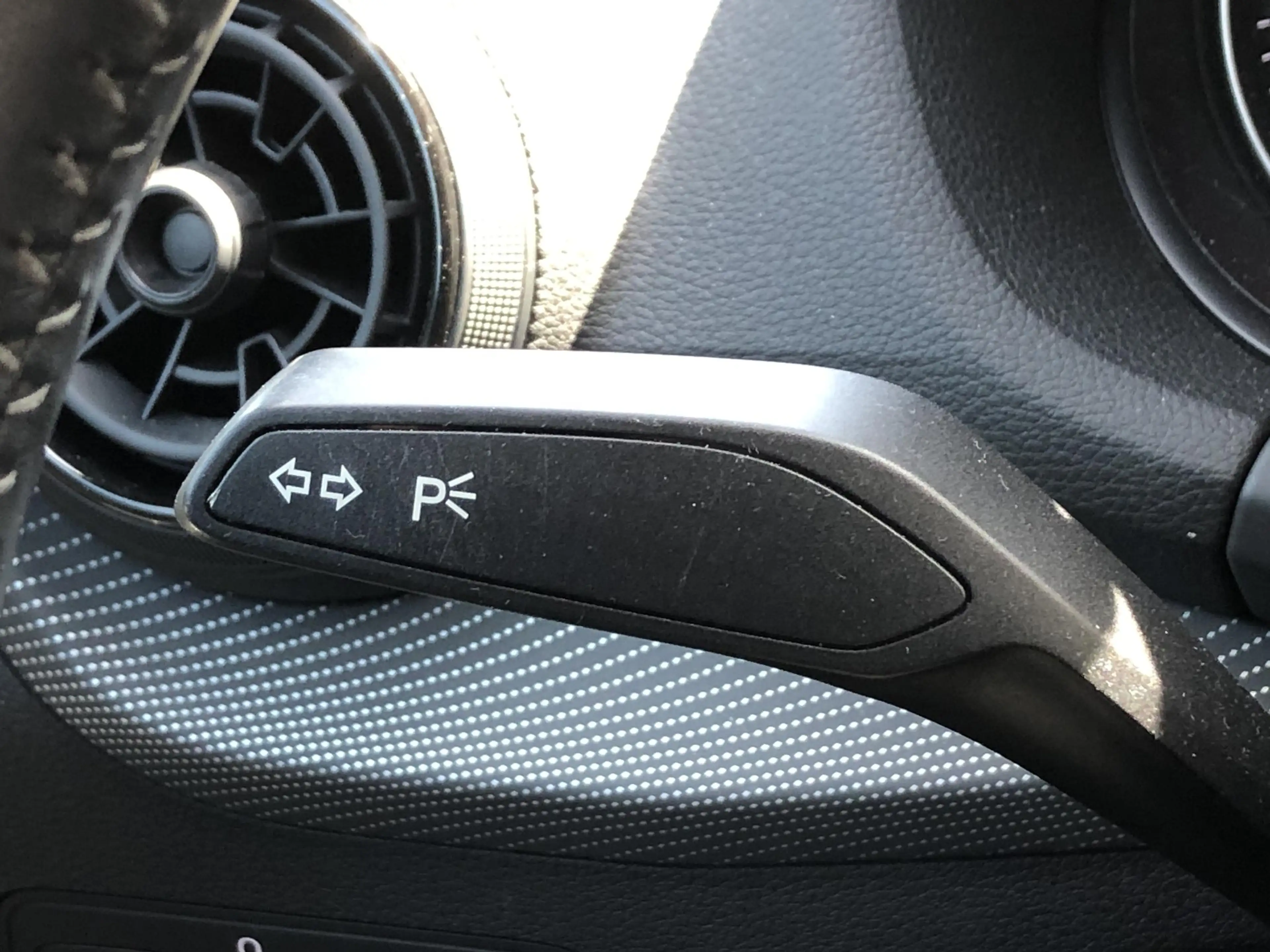 Audi Q2 1.4 TFSI 150PK S-TRONIC AUTOMAAT 2X S-LINE NAVI/ N — photo 39