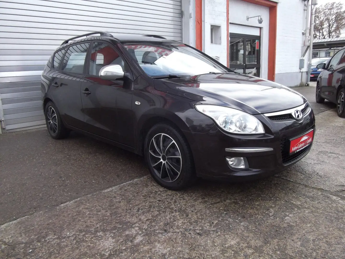 Hyundai i30 Classic 1,6 CRDi TÜV NEU! - 2