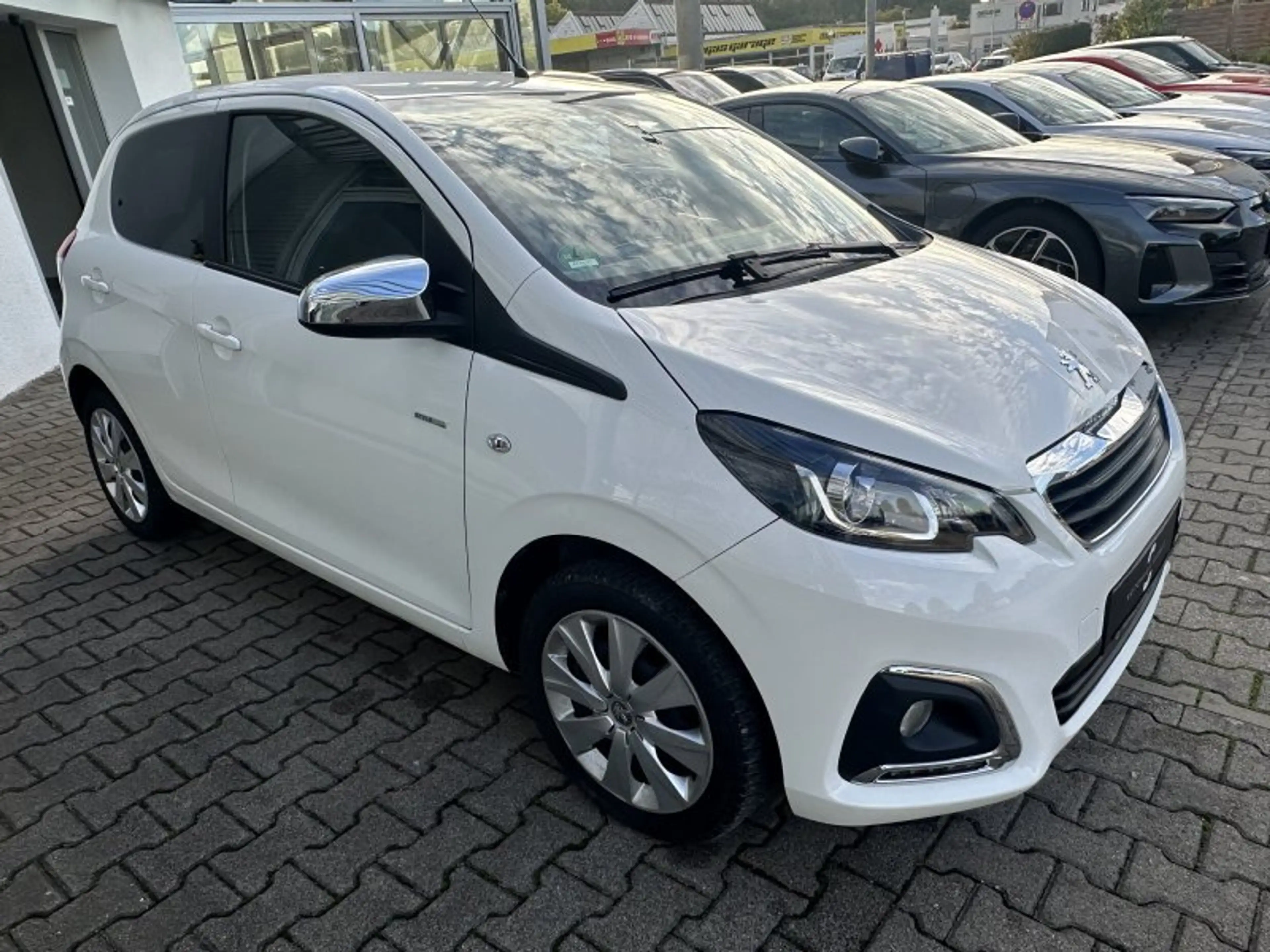 Peugeot 108 1.0 VTi Style Klima Parktronic 5-Türen — photo 7