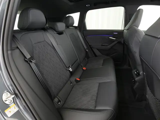 Audi E-Tron view 15
