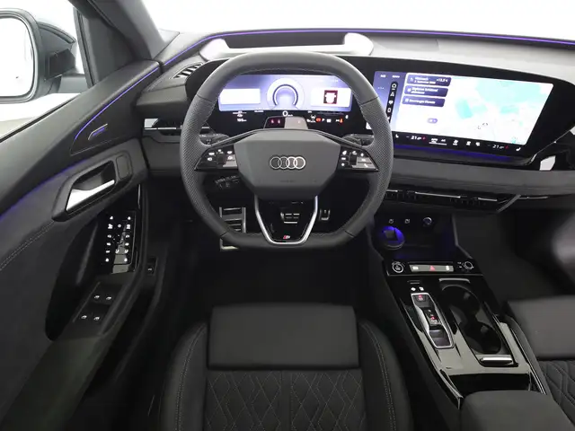 Audi E-Tron view 10