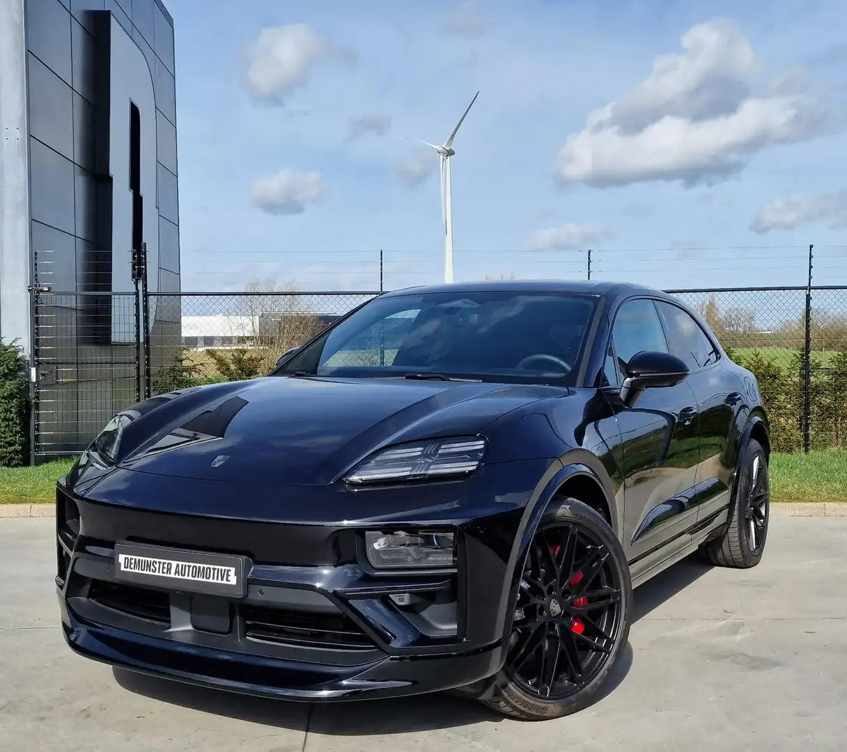 Porsche Macan Turbo/Trekhaak/Carplay/Leder/JETBLACK/BoseSS/Pano Negro - 1
