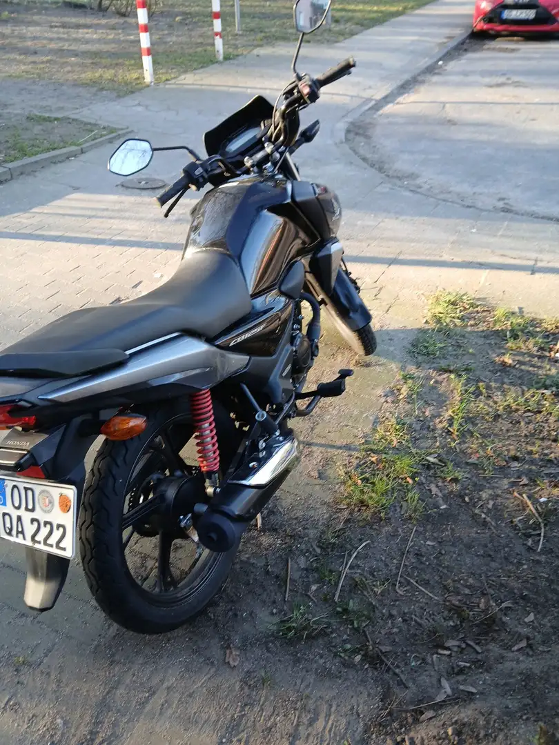 Honda CBF 125 Zwart - 2