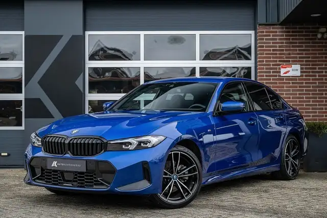 BMW 330 3-serie 330e xDrive M Sport | Shadow | Harman/Kard