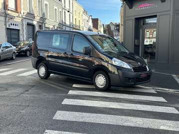 FOURGON TOLE 1.6 HDI 90 CONFORT / CAMERA DE RECUL / ATTELAGE / 3 PLACES AVANT