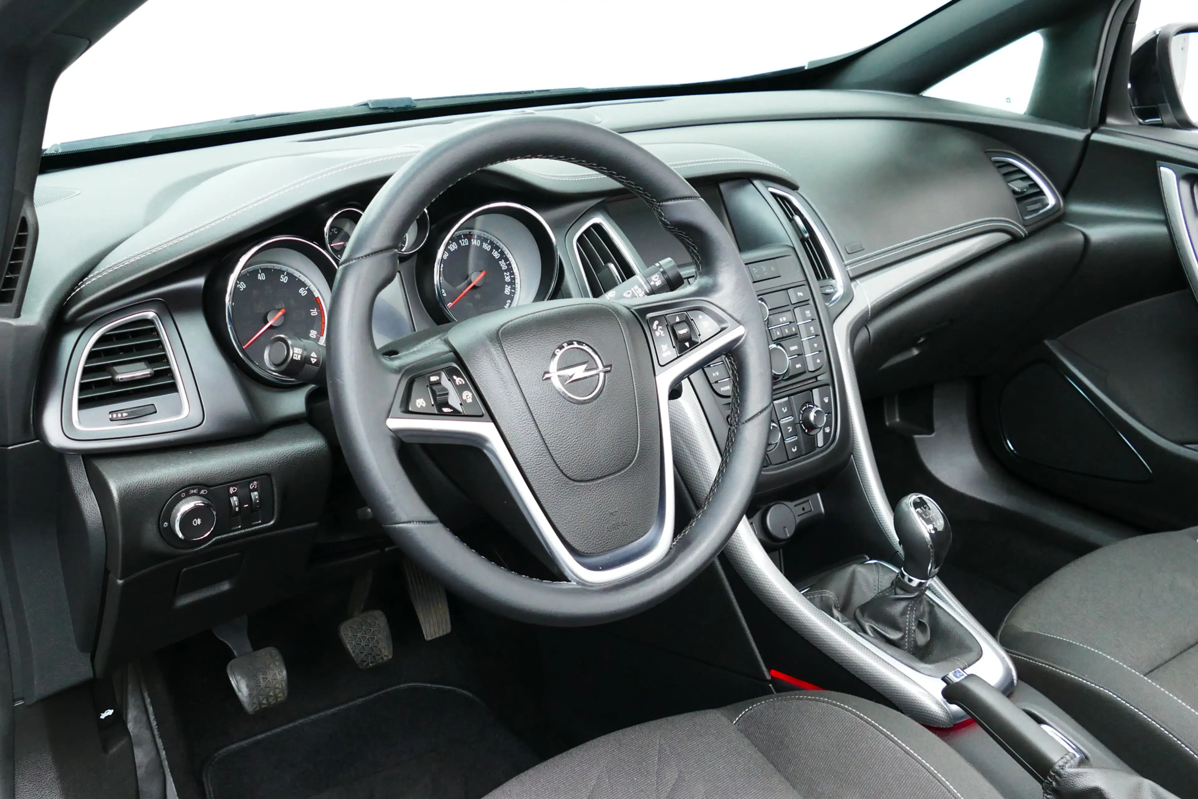 Opel Cascada Bj 2016 — photo 15