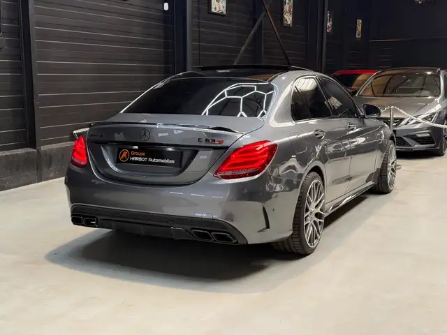 Mercedes-Benz C-Class view 6