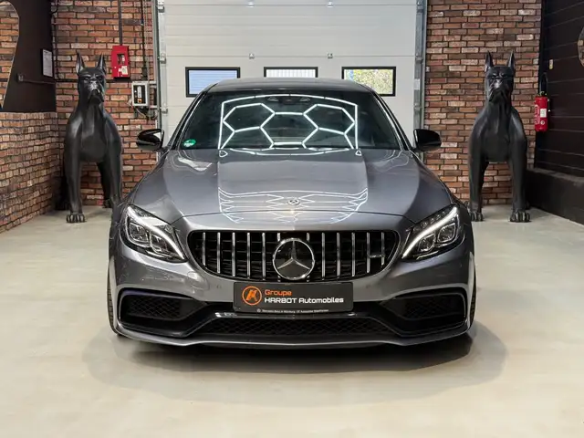 Mercedes-Benz C-Class view 2