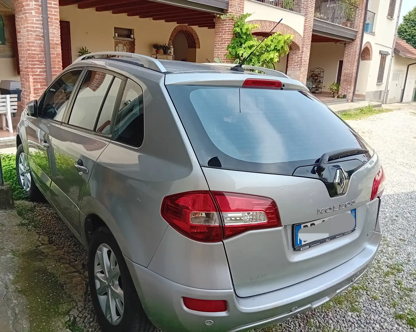 Renault Koleos 2.0 dci 4x4 UN AUTISTA 139mila km Solo Telefonate Stříbrná - 2