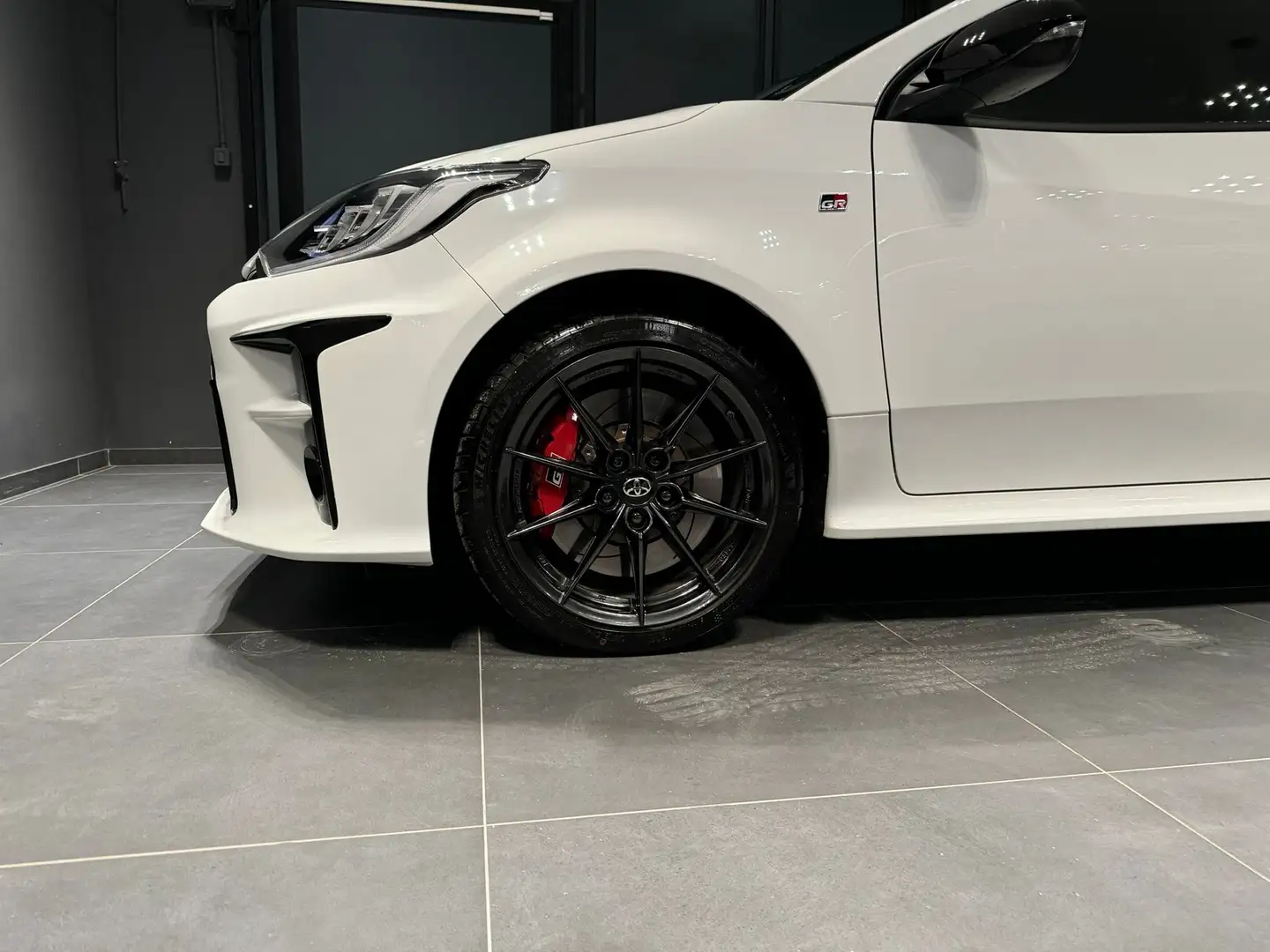 Toyota Yaris GR 1.6 Circuit * UFFICIALE GARANZIA 15 ANNI* Bianco - 2