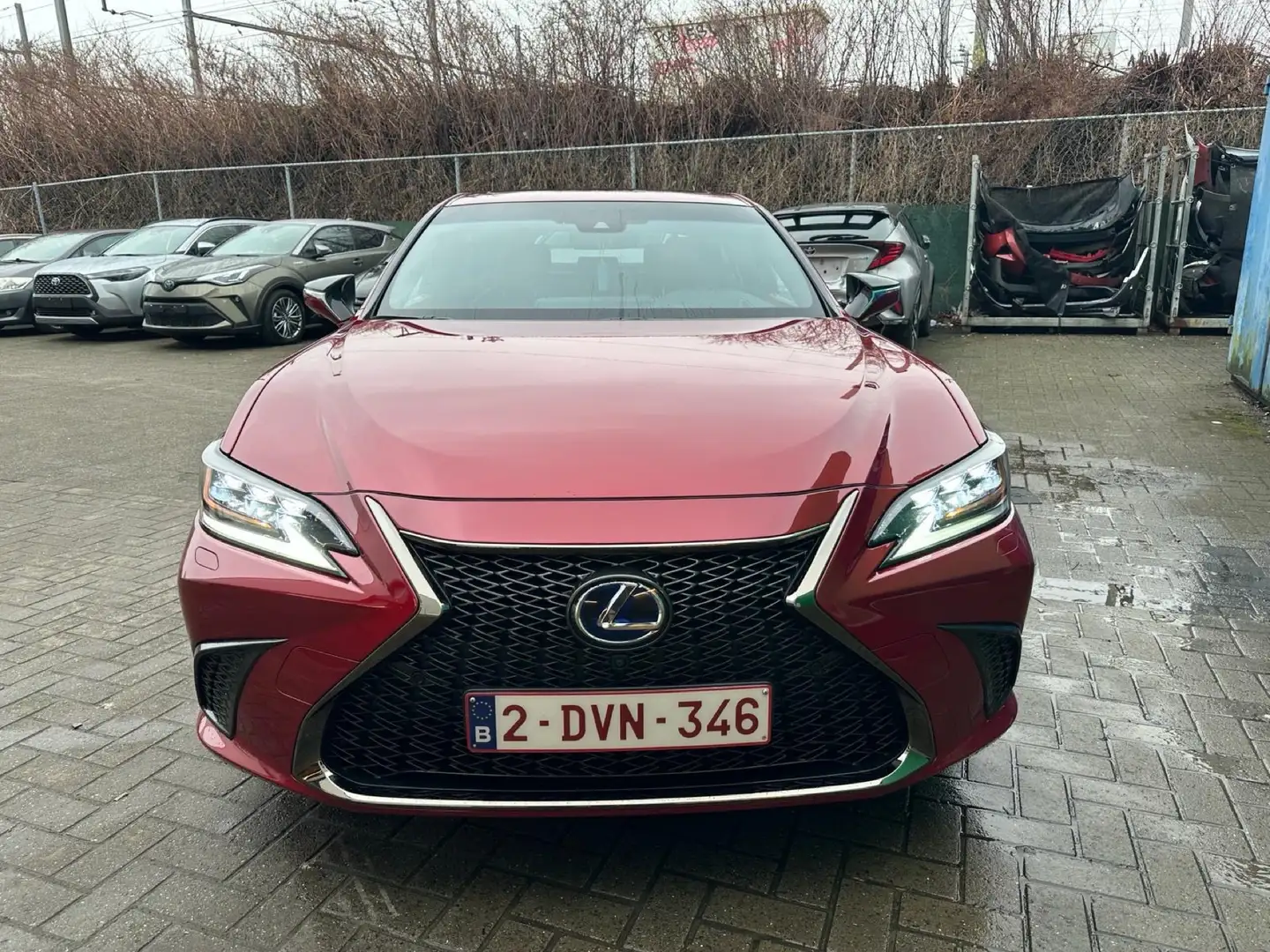 Lexus ES 300 2.5i 300h F Sport Line Červená - 1