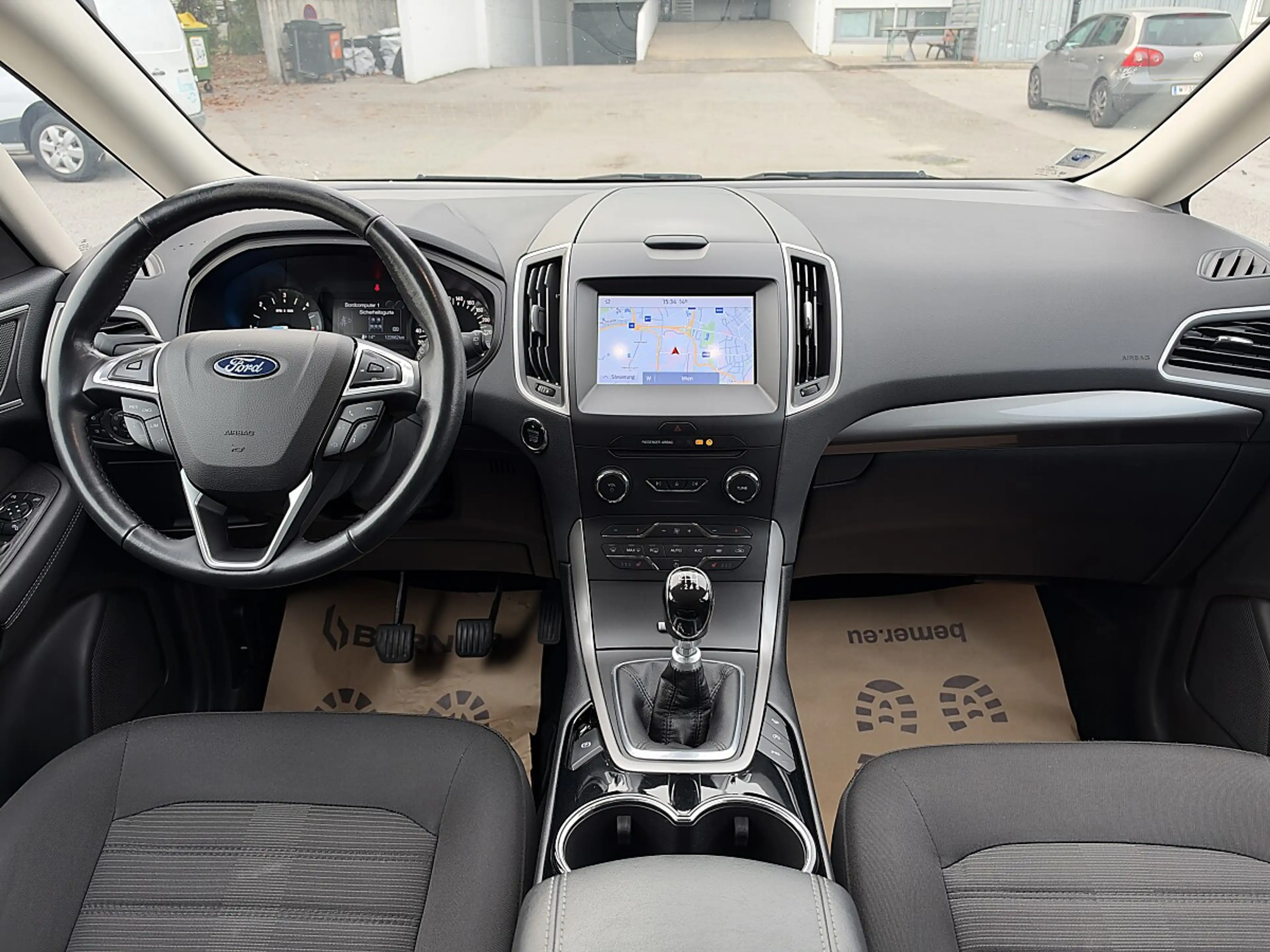 Ford Galaxy 2,0 EcoBlue SCR Trend / 1BESITZ / NAVI / LED / ... — photo 12