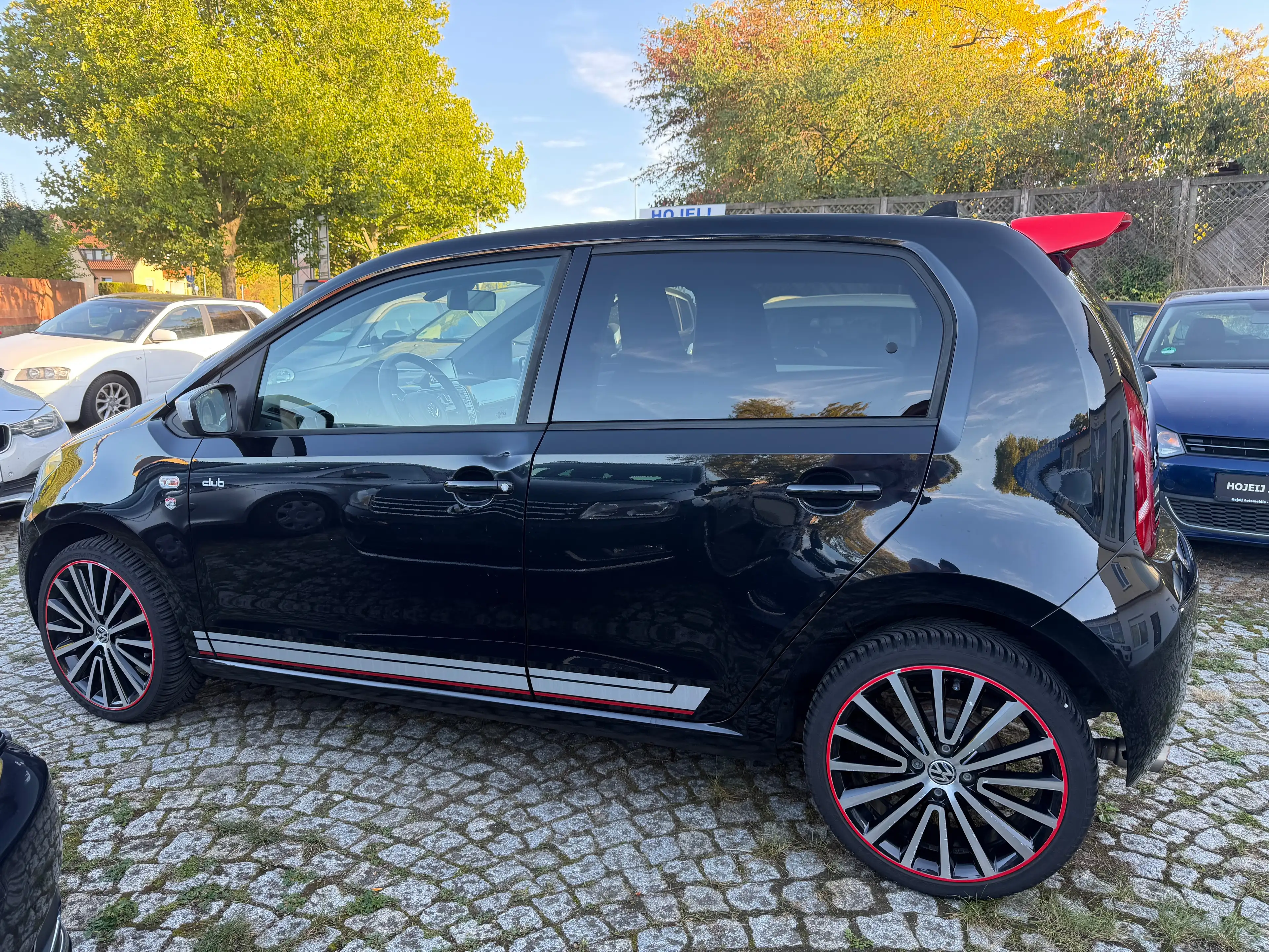 Volkswagen up! club up! /17-Zoll Alu /Heckspoiler /Sitzheizung/Klima — photo 2