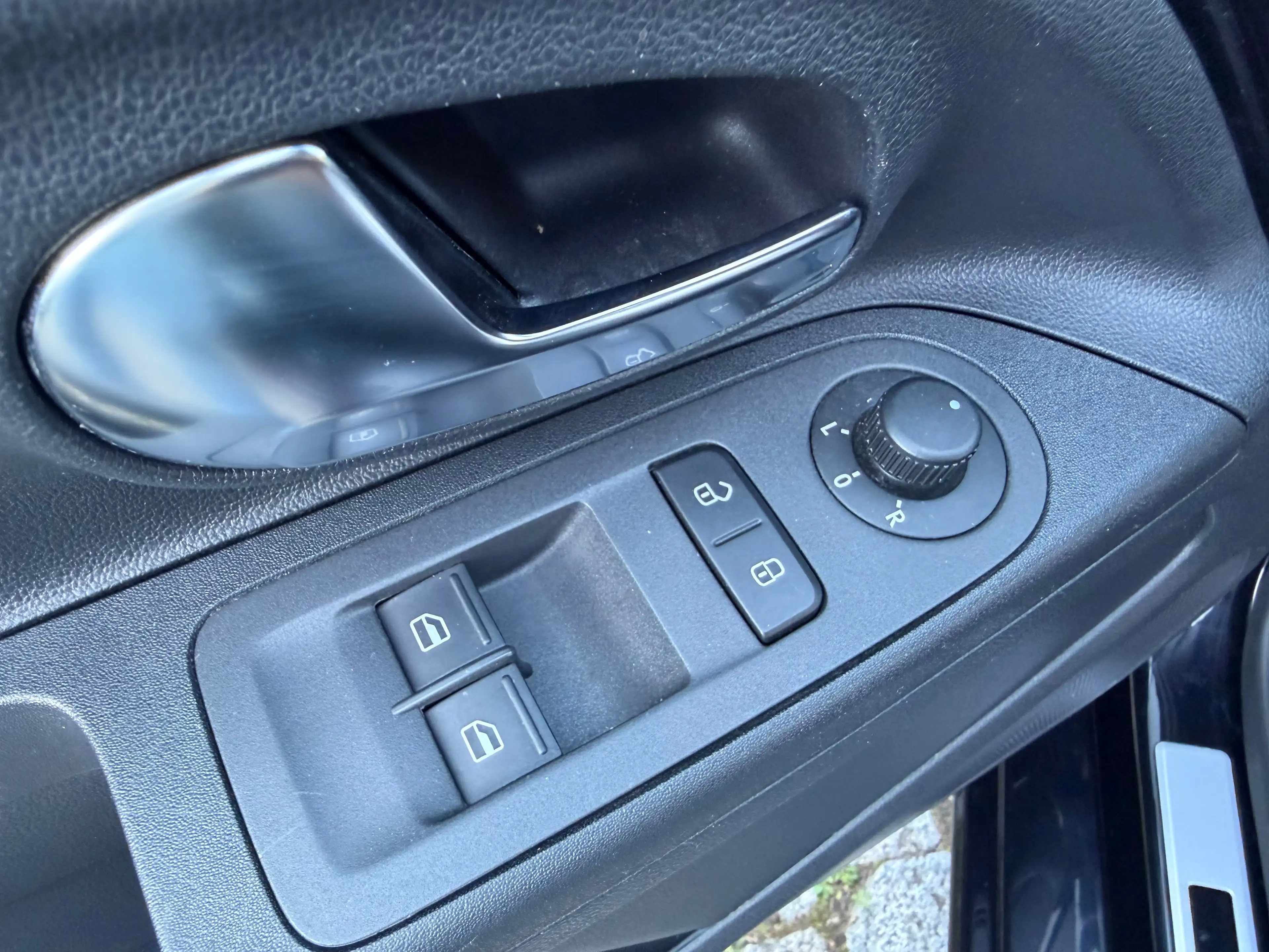 Volkswagen up! club up! /17-Zoll Alu /Heckspoiler /Sitzheizung/Klima — photo 12
