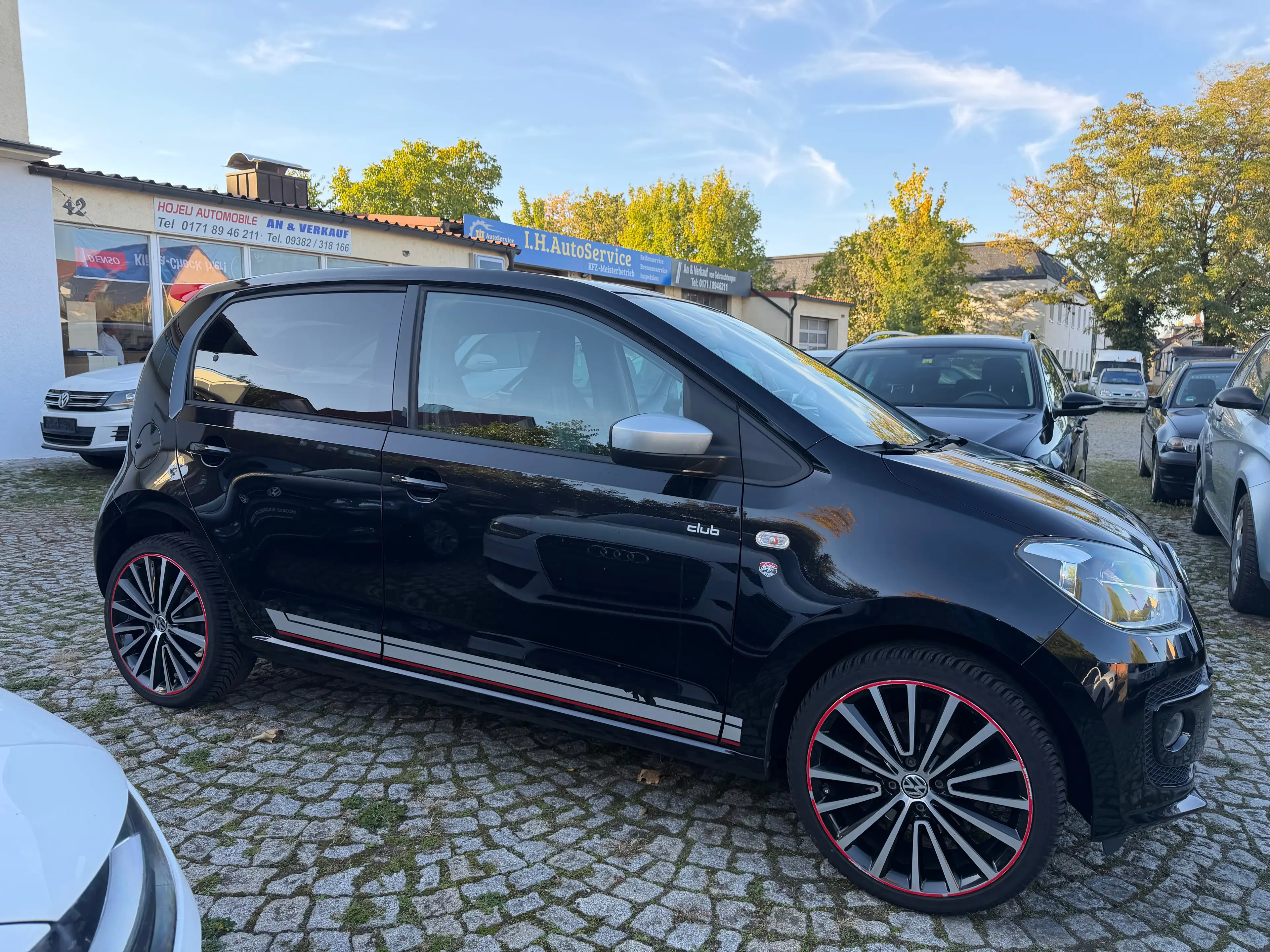 Volkswagen up! club up! /17-Zoll Alu /Heckspoiler /Sitzheizung/Klima — photo 6