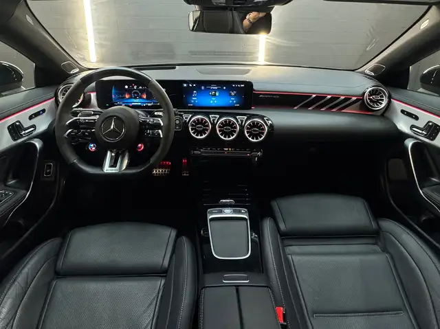 Mercedes-Benz Cla view 4