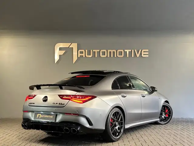 Mercedes-Benz Cla view 3