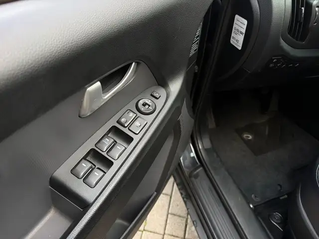 Kia Sportage view 15