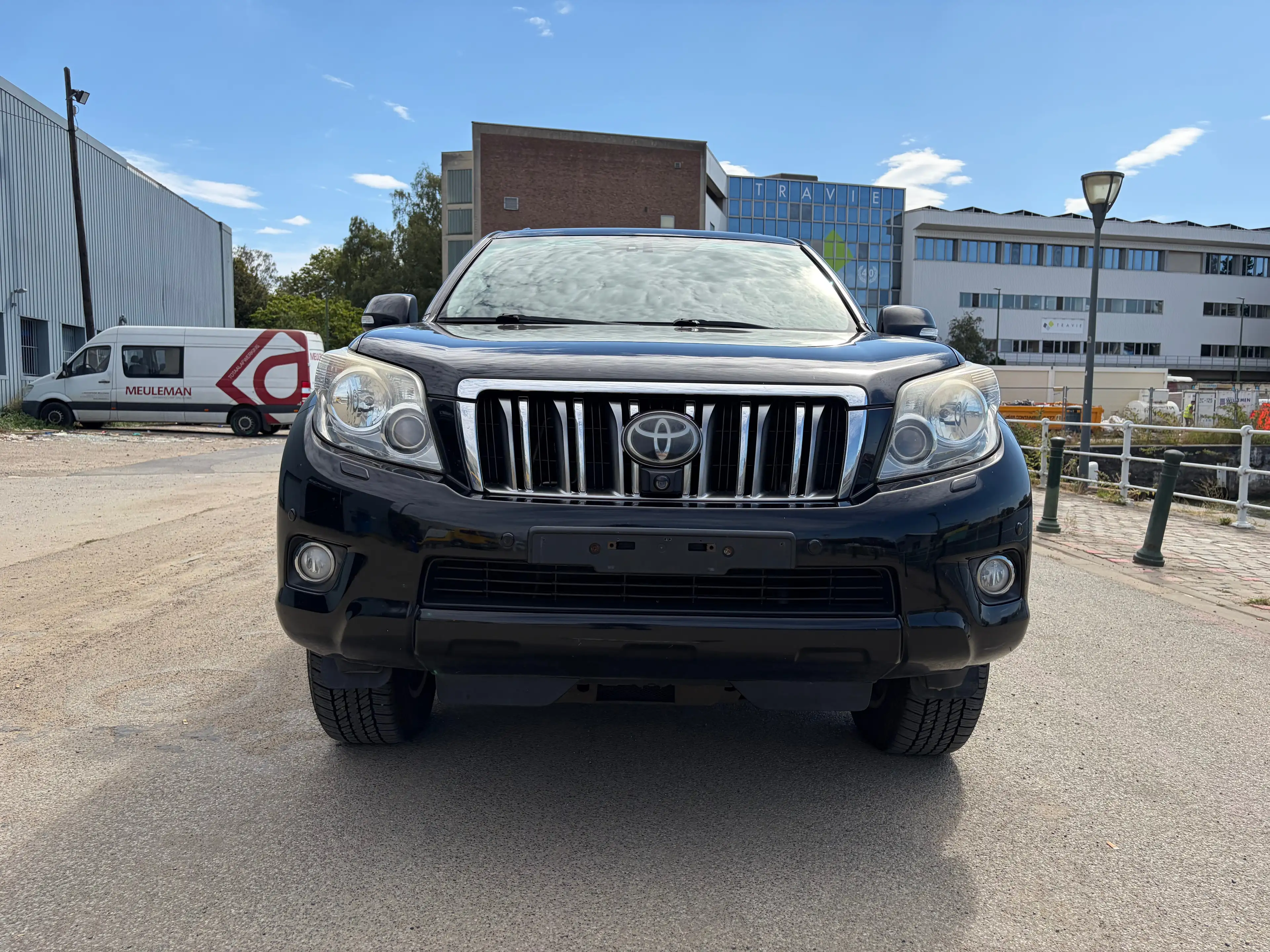Toyota Land Cruiser Landcruiser 3.0 D-4D Premium — photo 2