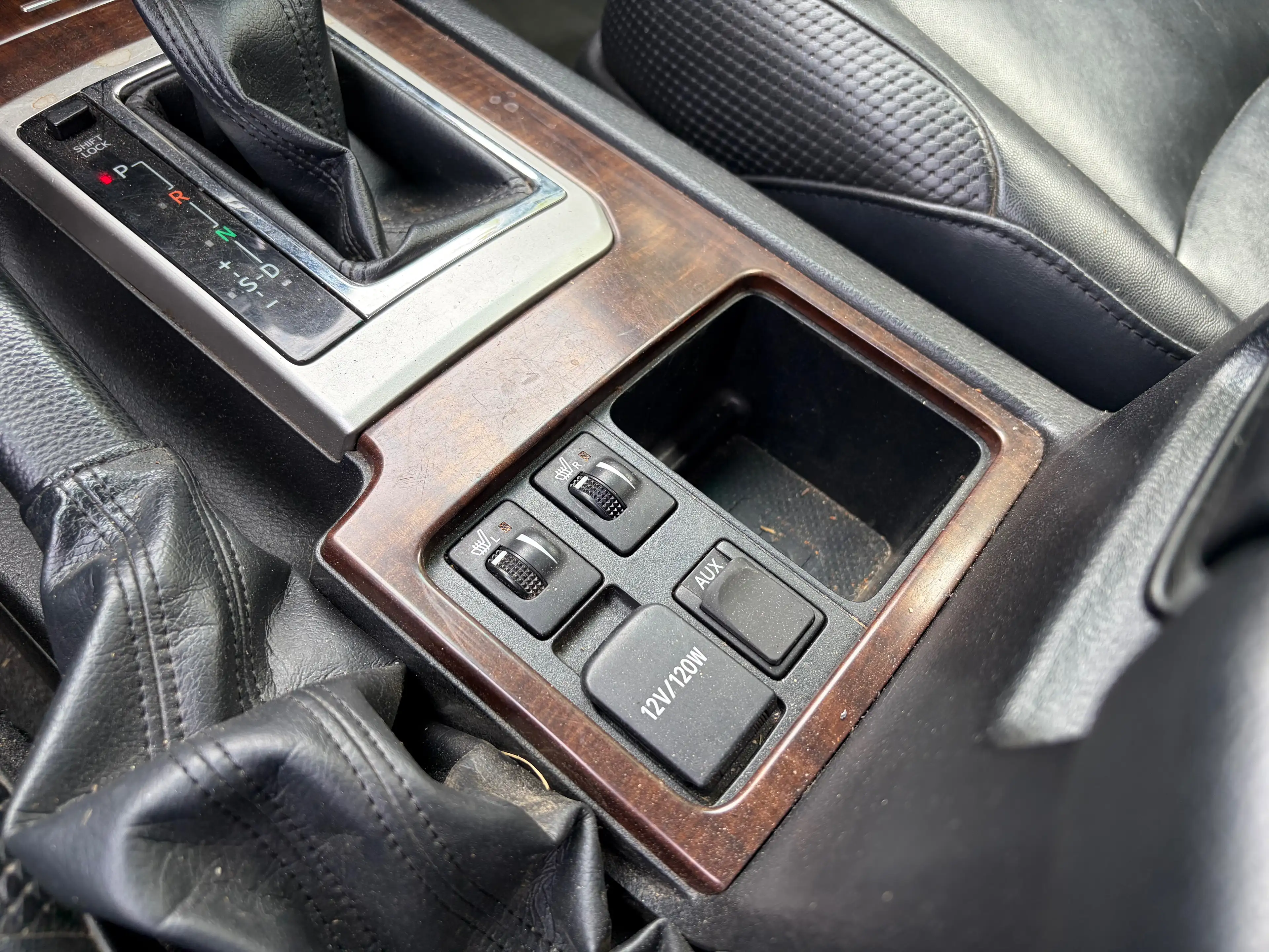 Toyota Land Cruiser Landcruiser 3.0 D-4D Premium — photo 15
