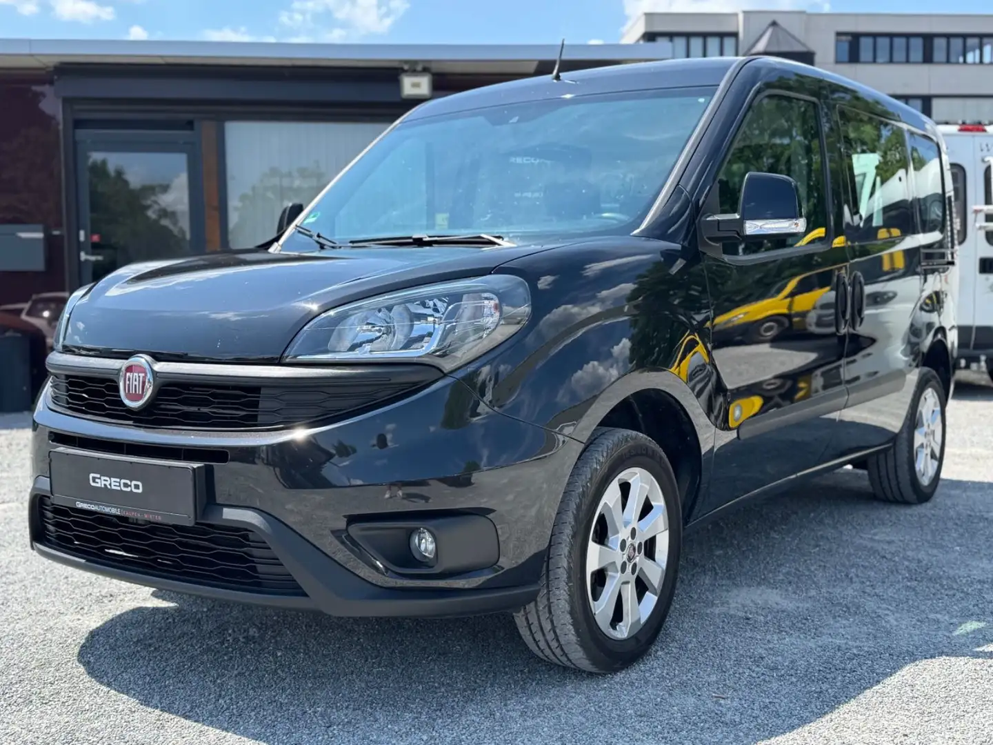 Fiat Doblo 1.4 | Klima | 5 Sitzer | 1 Hand Schwarz - 1