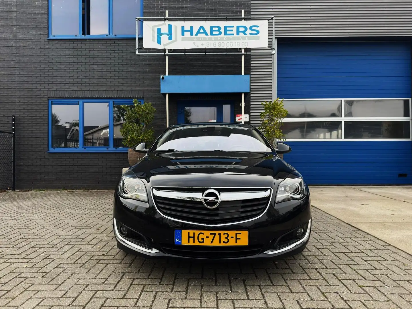 Opel Insignia 1.6 T Cosmo 170PK|Navigatie|Camera|Leder|Sportstoe Zwart - 2