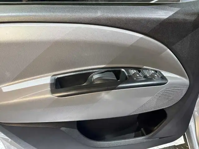 Opel Combo view 10