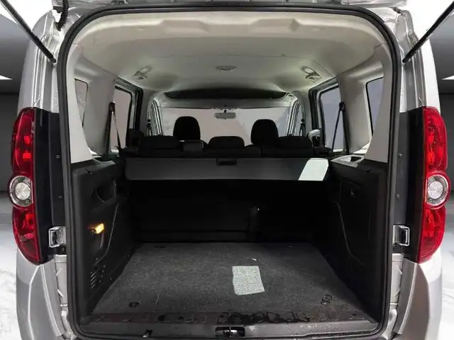 Opel Combo view 7