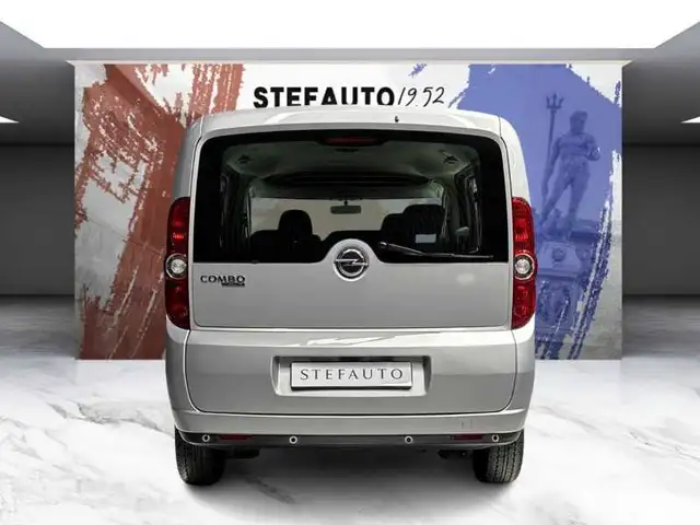 Opel Combo view 6