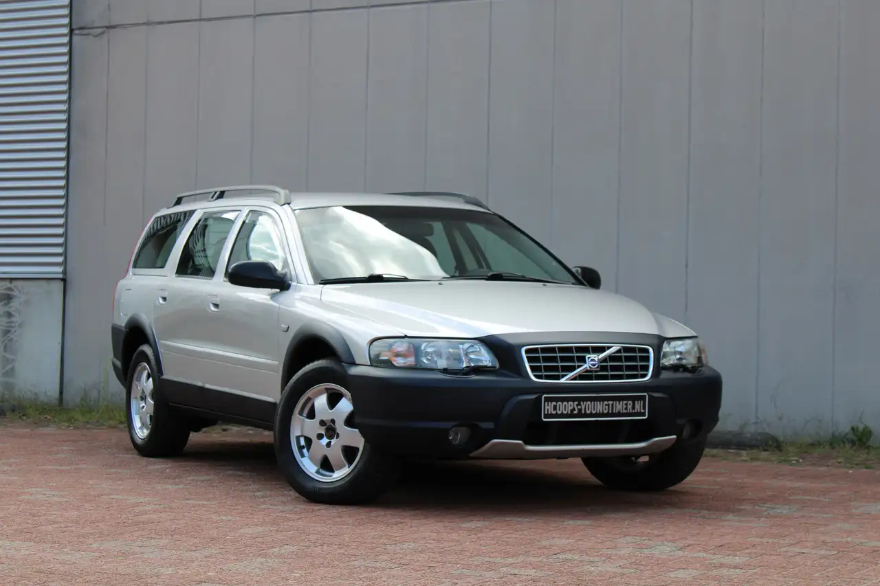 Volvo XC70 2.4T AWD AUTOMAAT BLIJVEND YOUNGTIMER !!! incl. 21, foto 7