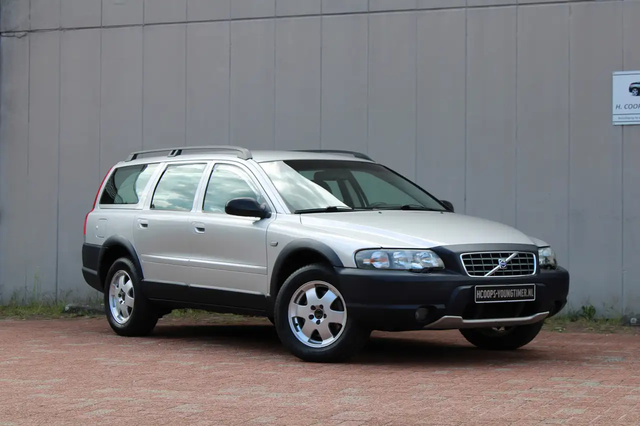 Volvo XC70 2.4T AWD AUTOMAAT BLIJVEND YOUNGTIMER !!! incl. 21, foto 8