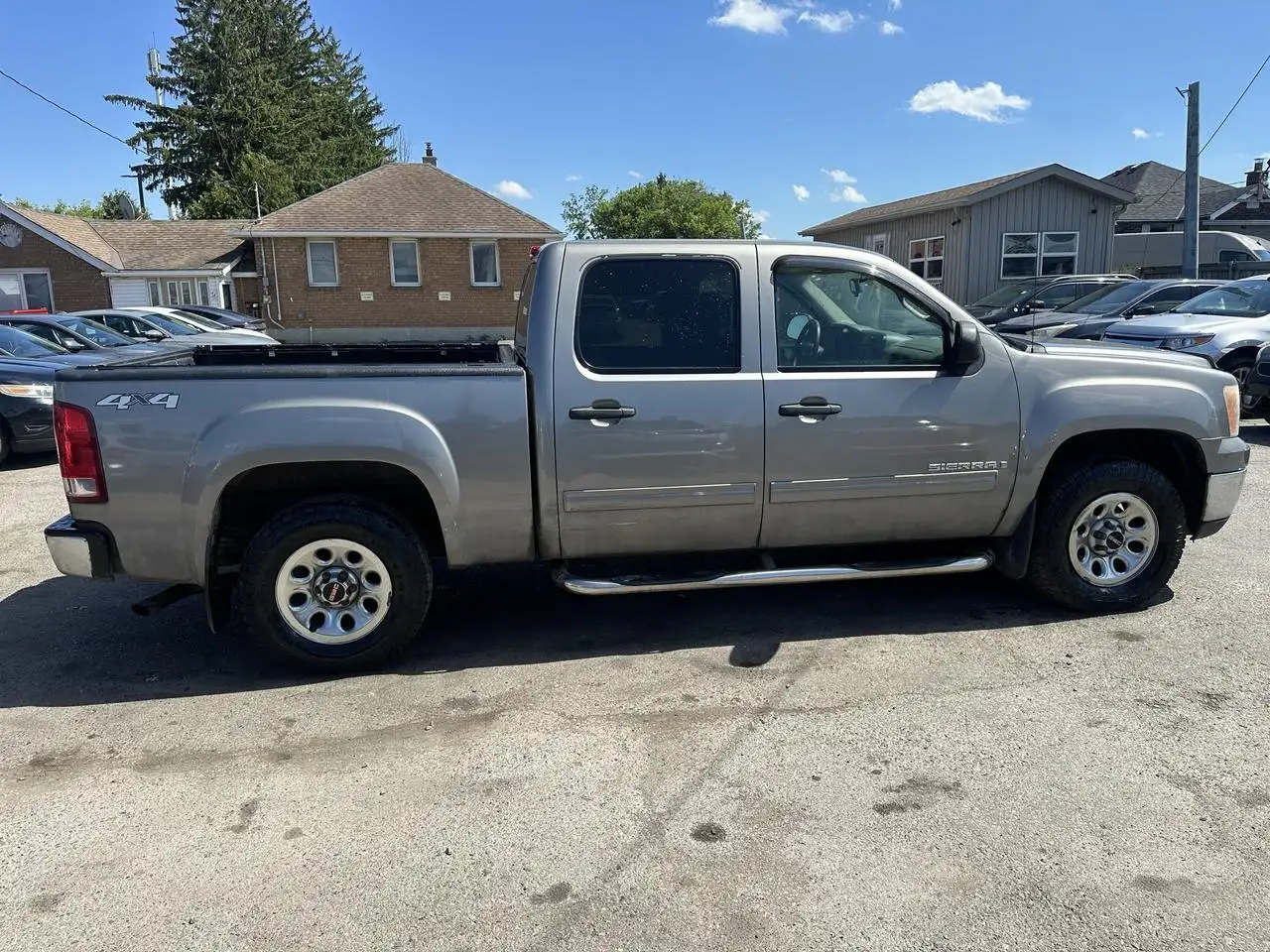 GMC Sierra 1500 fotografie GMC Sierra 1500