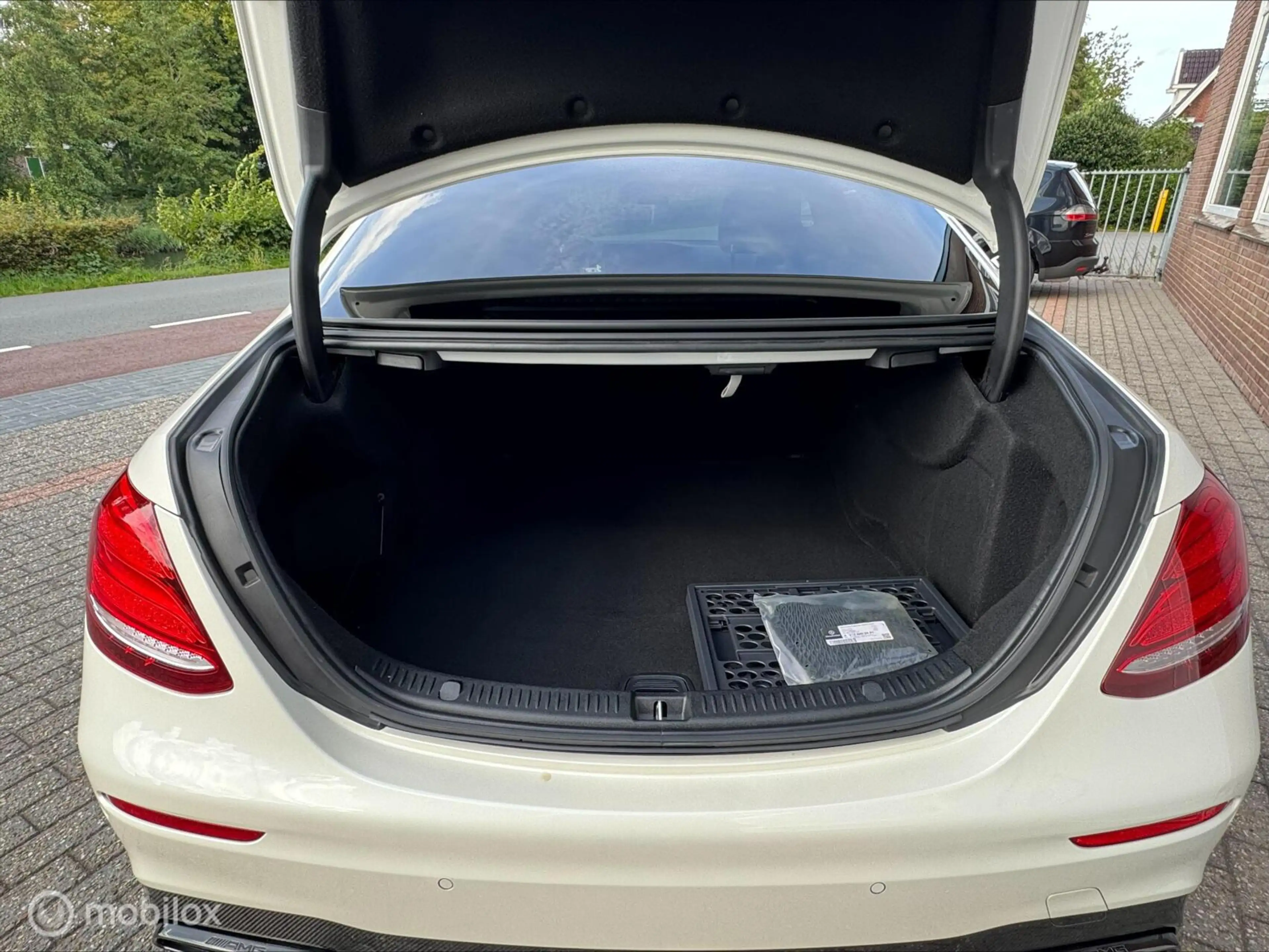 Mercedes-Benz E 63 AMG S 4MATIC+ MILTEK 720PK 1060NM VOL! — photo 29