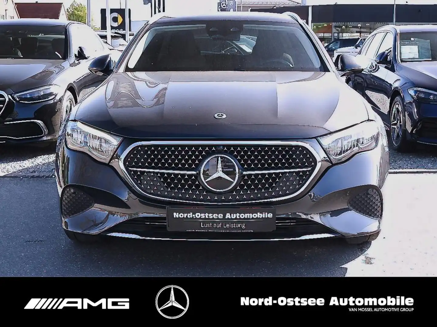 Mercedes-Benz E 300 e T AVANTGARDE ADV. DISTRONIC KEYLESS LED Gris - 2