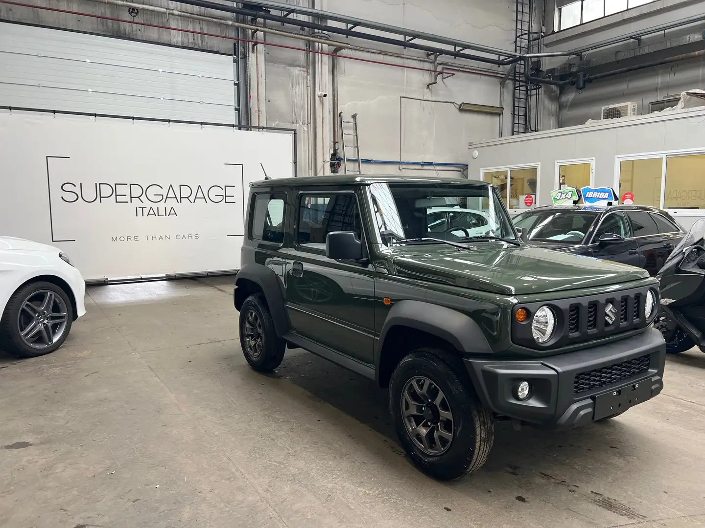 Suzuki Jimny 1.5 4wd allgrip 4 POSTI AUTOVETTURA Verde - 2