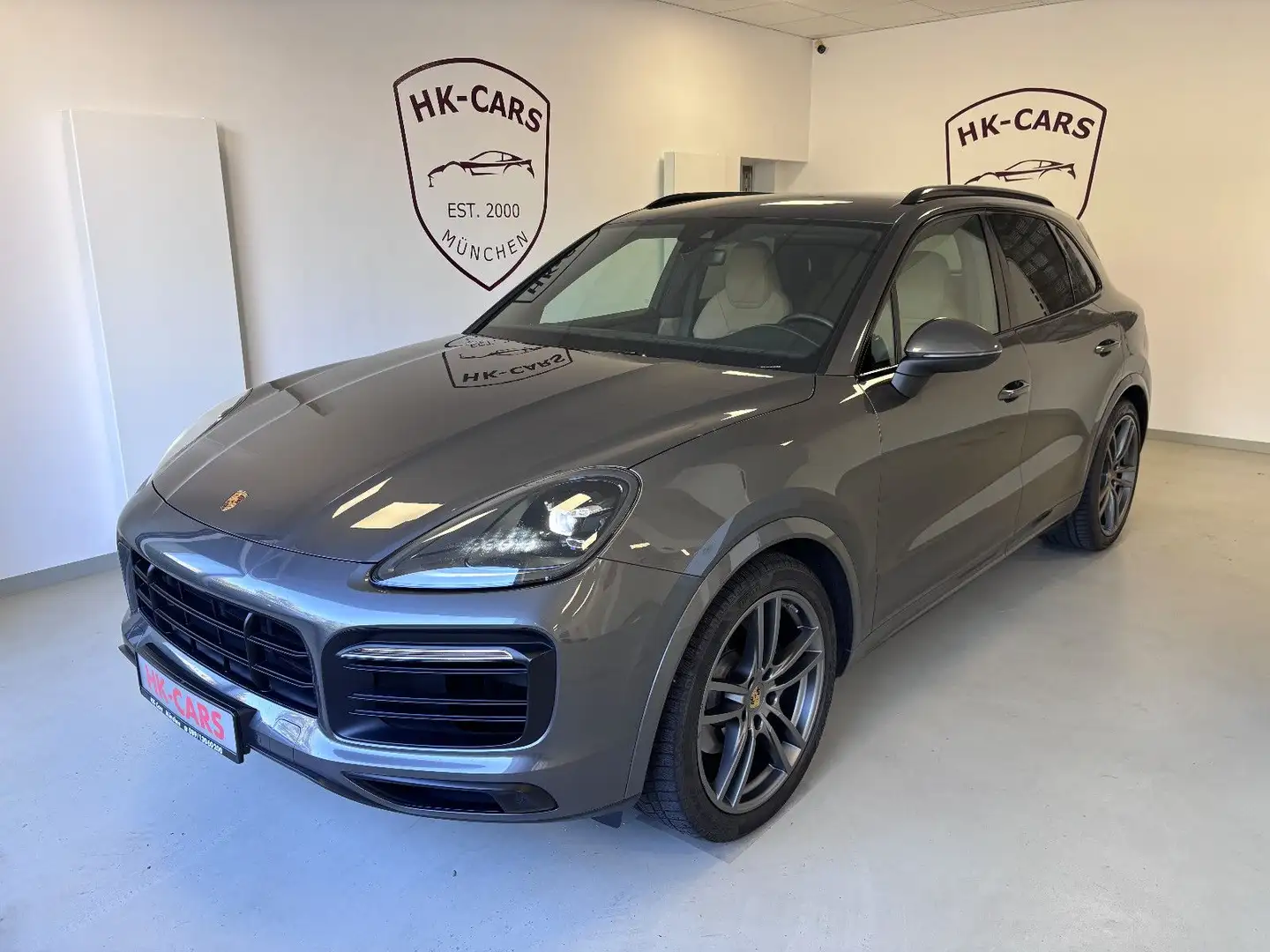 Porsche Cayenne 1.Hd / Sport Design Paket Gris - 1