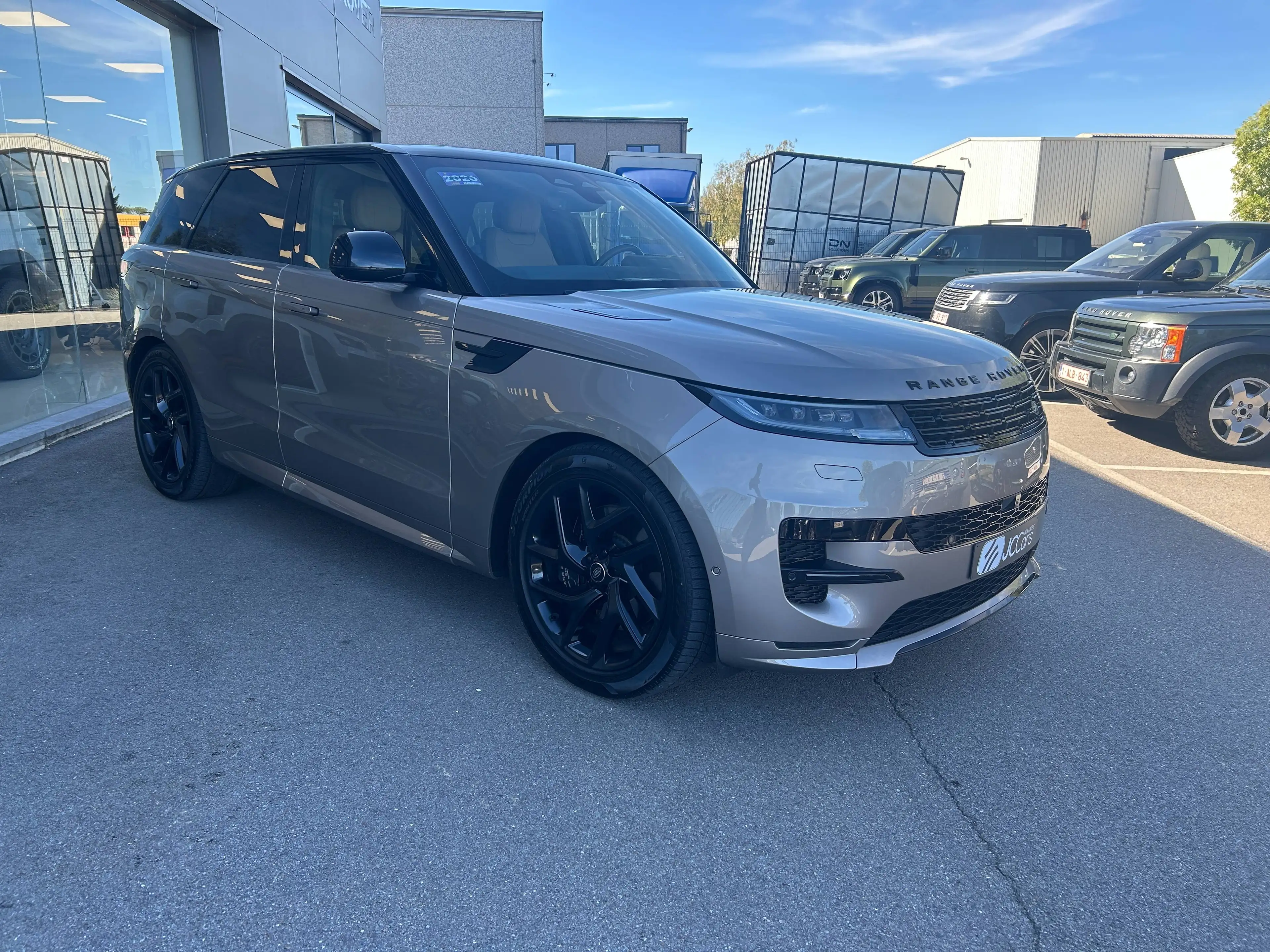 Land Rover Range Rover Sport Range Rover Sport 3.0 P440e PHEV Dynamic SE — photo 2