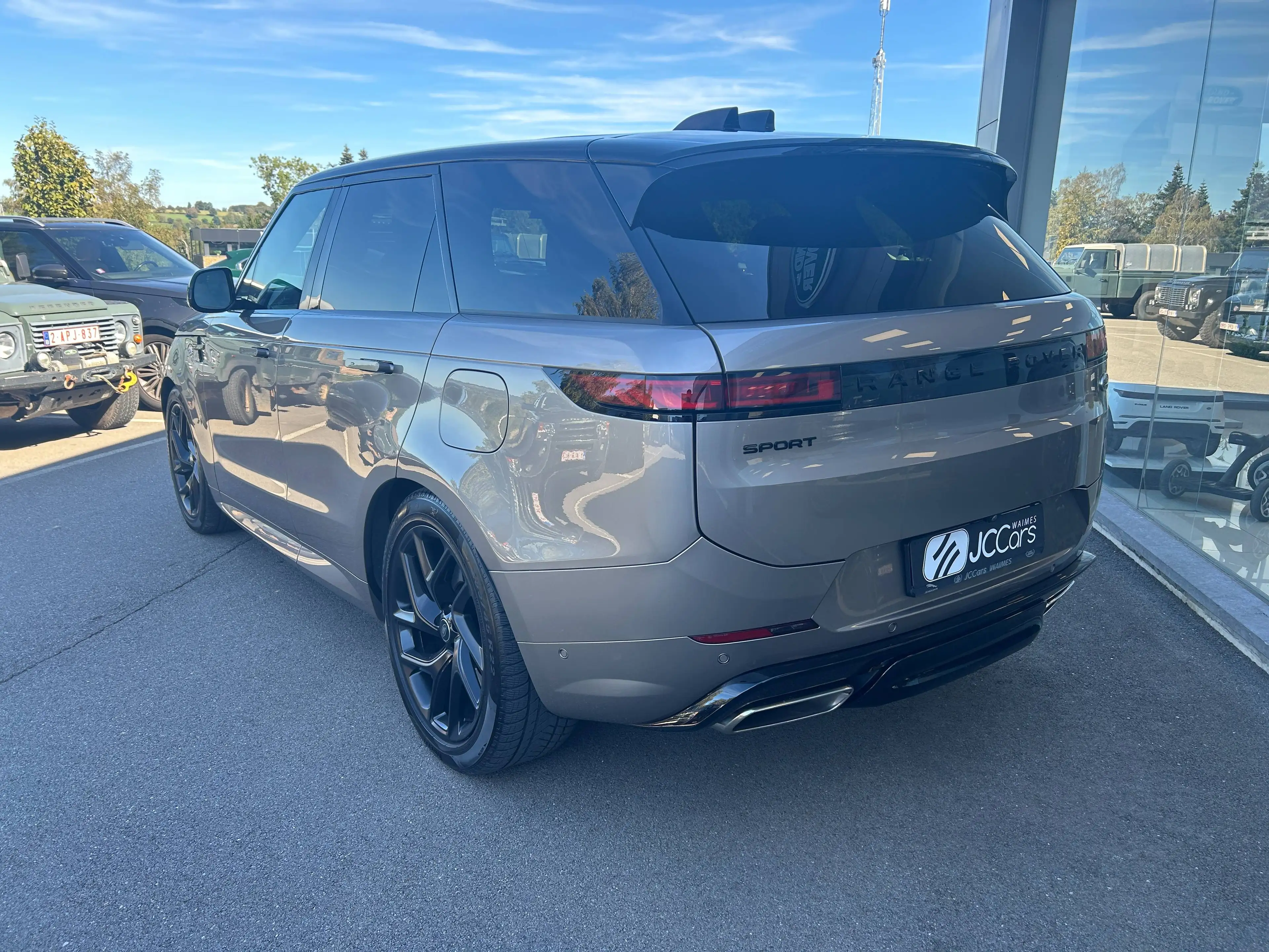 Land Rover Range Rover Sport Range Rover Sport 3.0 P440e PHEV Dynamic SE — photo 4