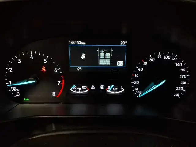 Ford Focus view 11