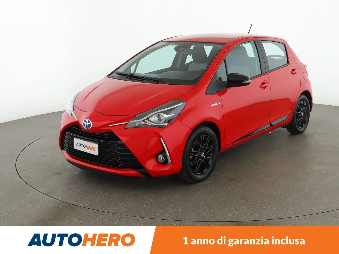 Toyota Yaris 1.5 Hybrid Active FHEV Rot - 1