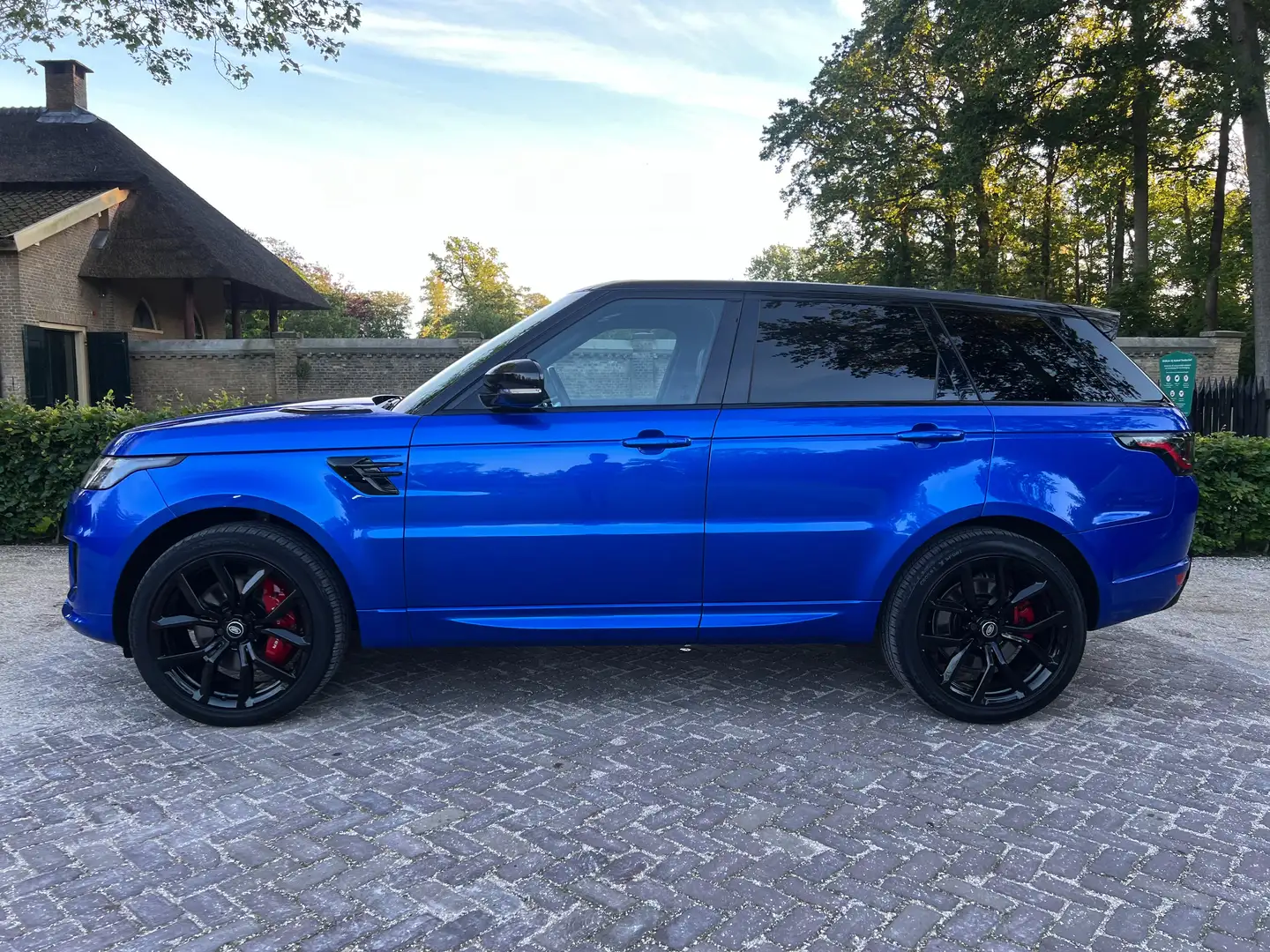 Land Rover Range Rover Sport P400e HSE | Pano | 21" | Hybrid | LED | Carplay Blauw - 1