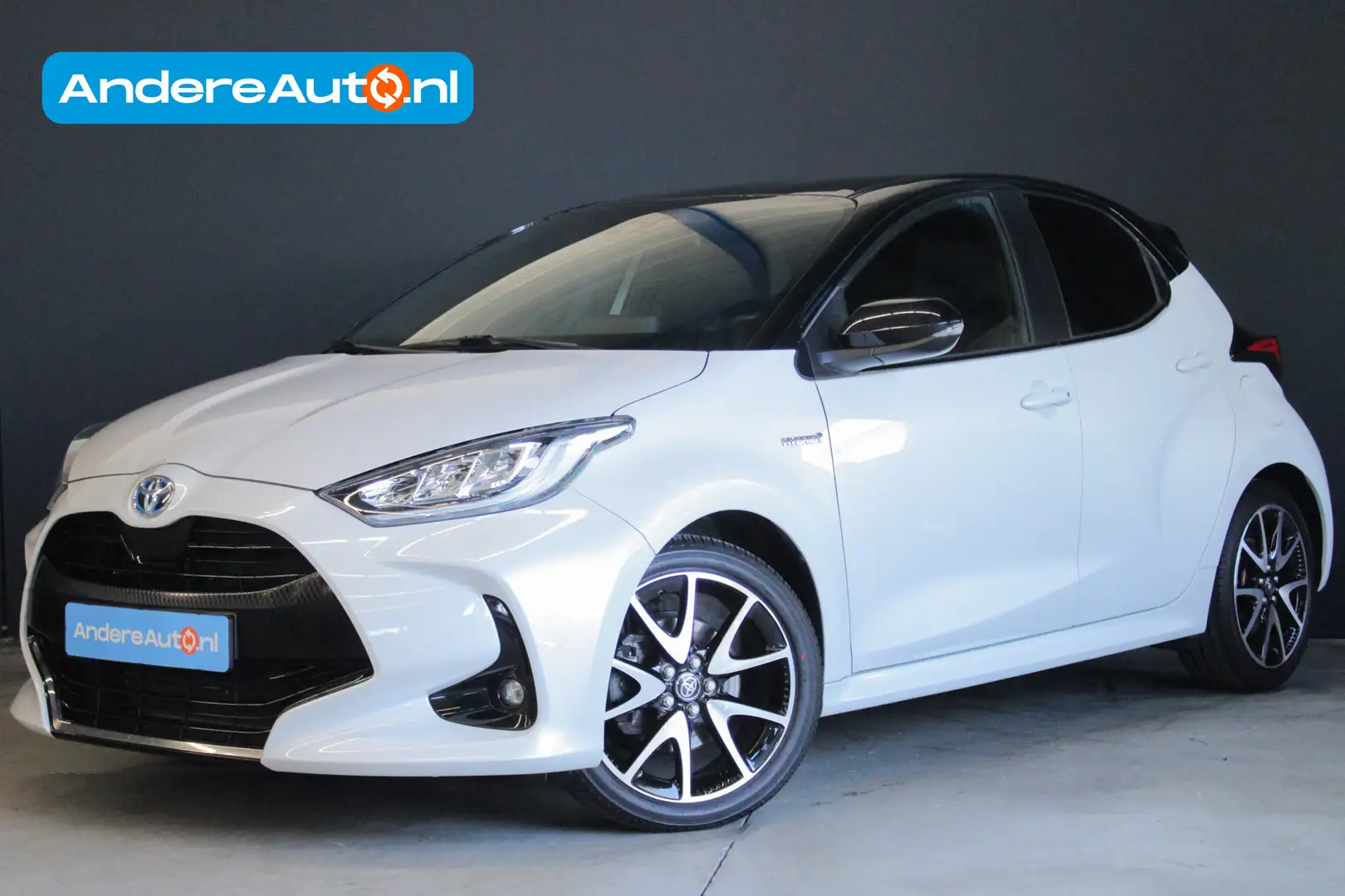 Toyota Yaris 1.5 Hybrid Launch Edition |nieuw onderhoud|stoelve Blanc - 1