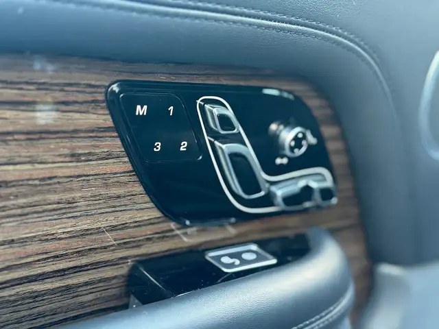 Land Rover Range Rover LWB P400 AWD Vogue Aut. Netto Export 54.000 .- Ansicht 11