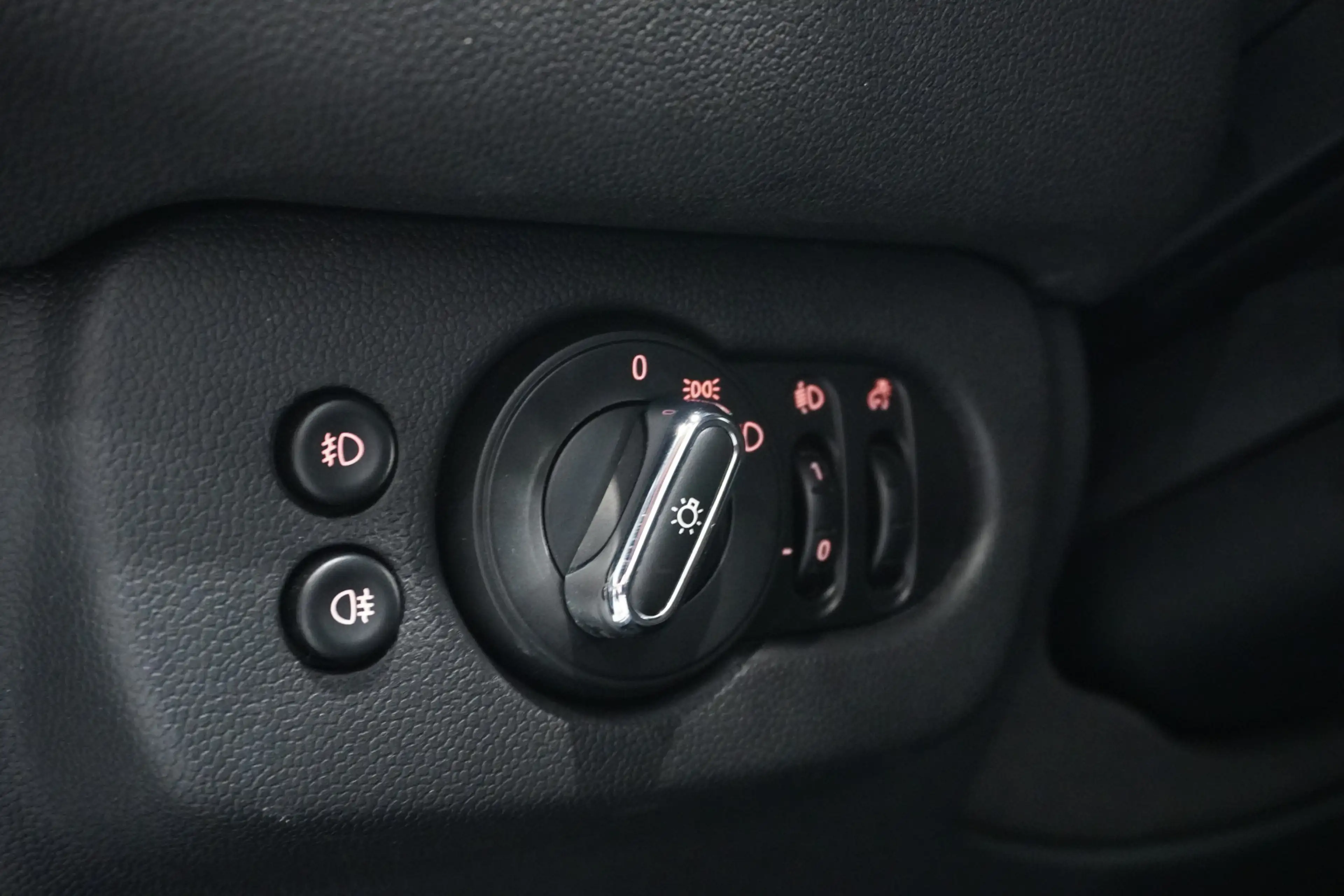 MINI One Clubman 1.5 Salt Business Editie — photo 28