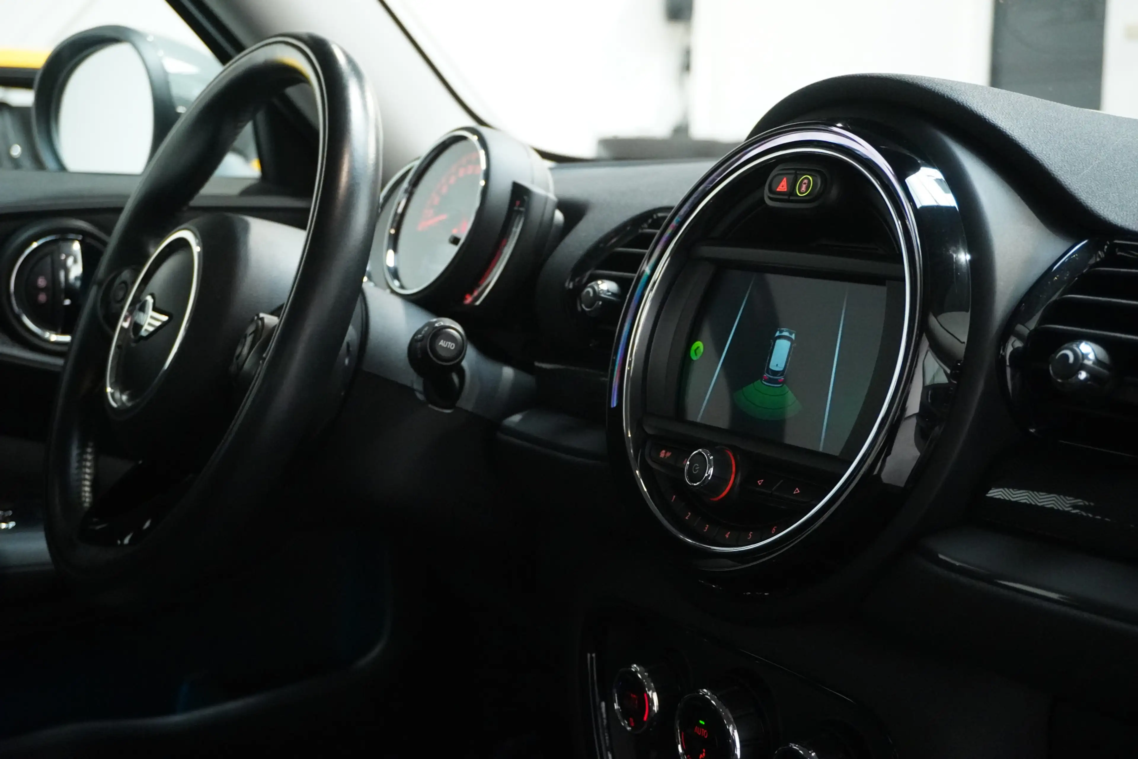 MINI One Clubman 1.5 Salt Business Editie — photo 37